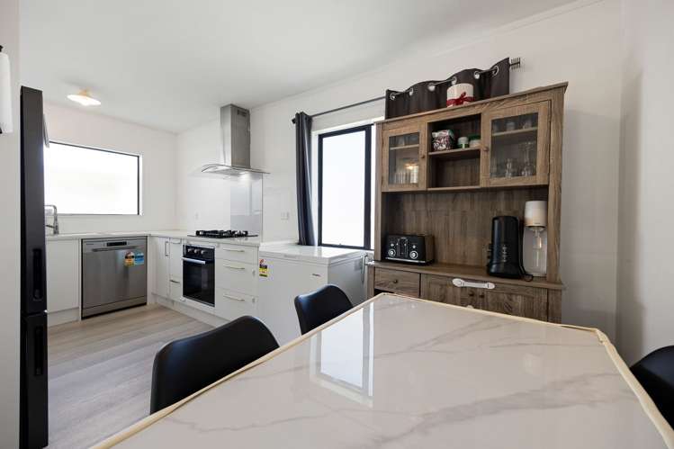 10C Breckons Avenue Nawton_2