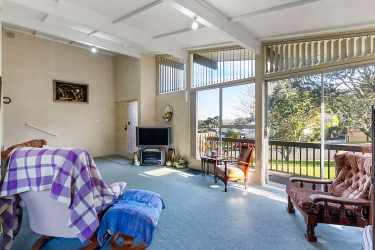 40 Easton Park Parade Glenfield_8