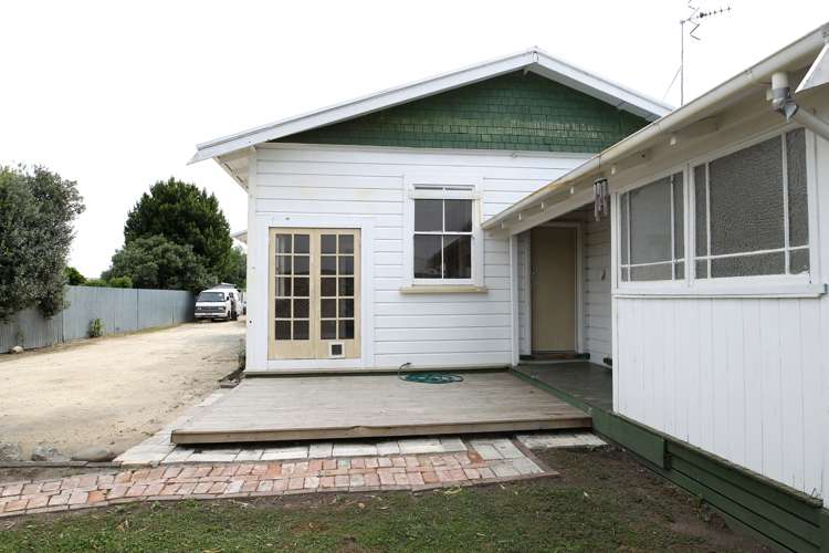 1014a Lane Street Mahora_23