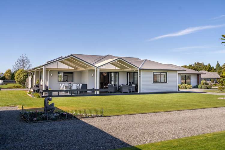 6 Camellia Lane Carterton_25