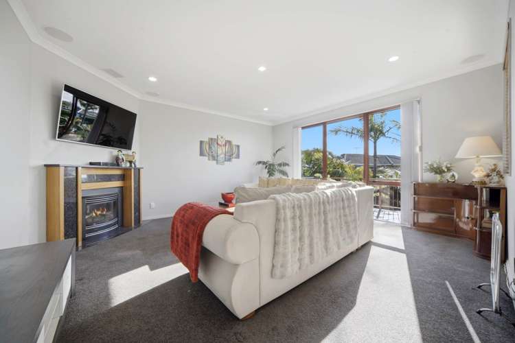 26 Rakau Views Orewa_11