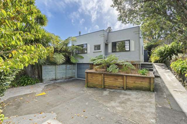1940's Charm With Modern Comforts