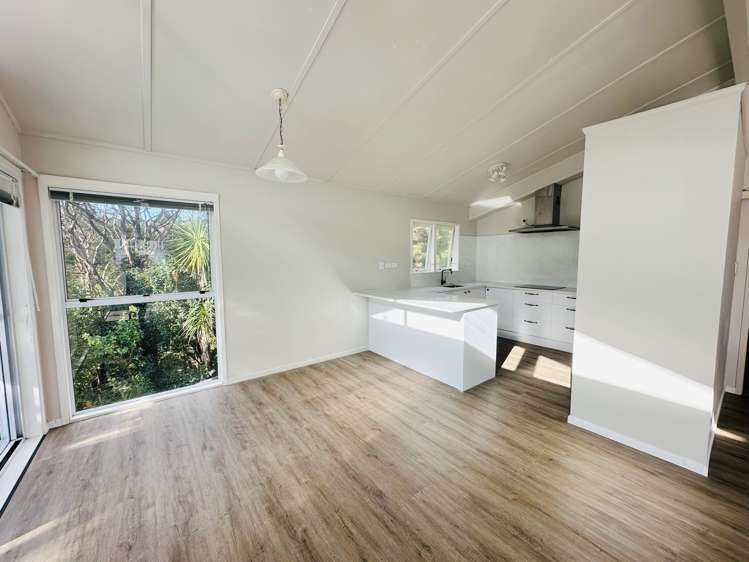 27 Greenhithe Road Greenhithe_2