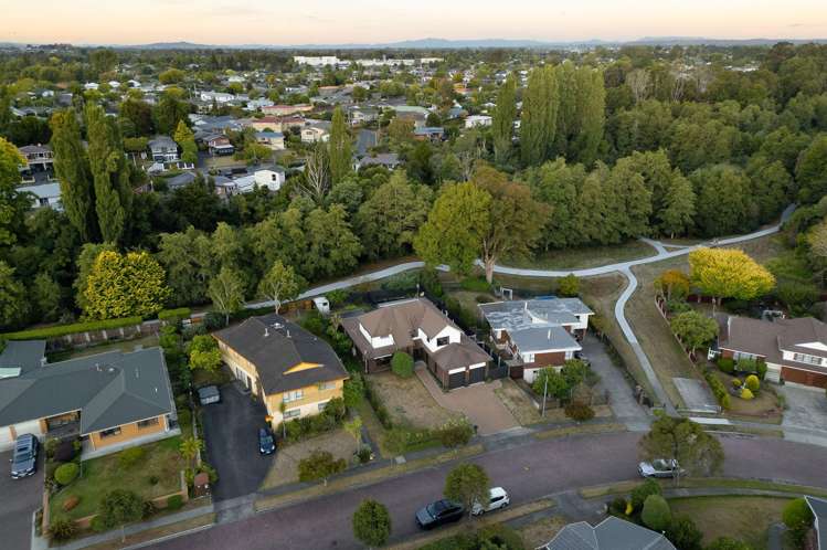 13 Perindale Drive Chartwell_29