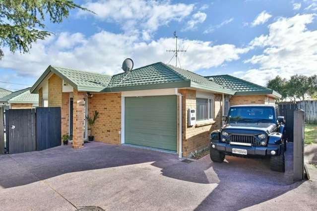 Charming 3-Bedroom Home in Papatoetoe