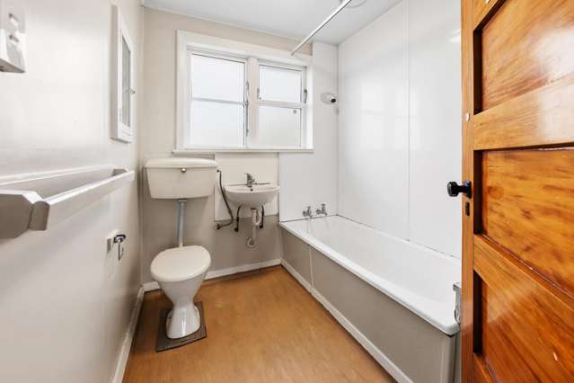 14 Newall Avenue Bryndwr_4