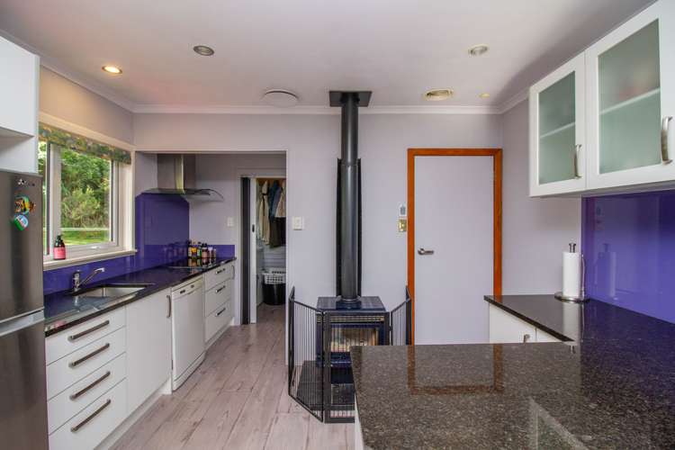 88 Hair Street Wainuiomata_7