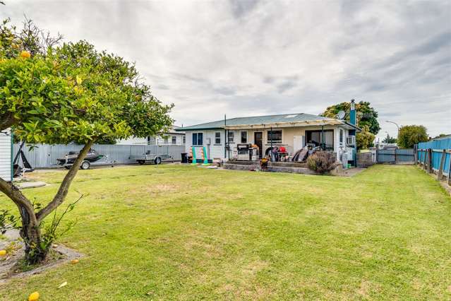 63 Morris Spence Avenue Onekawa_3