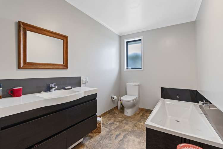 365 Fraser Road Rosewill_17