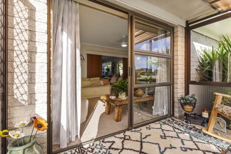 2/77 Stanniland Street Sunnyhills_19