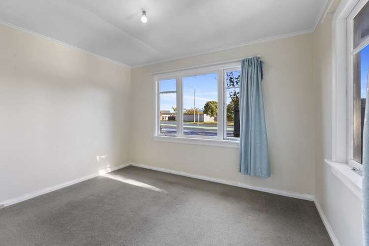 275 Coronation Avenue Welbourn_9