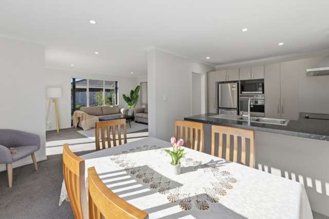 35 Leet Crescent 1131_3