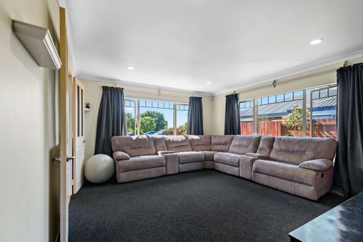 37 Church Road Pukete_8