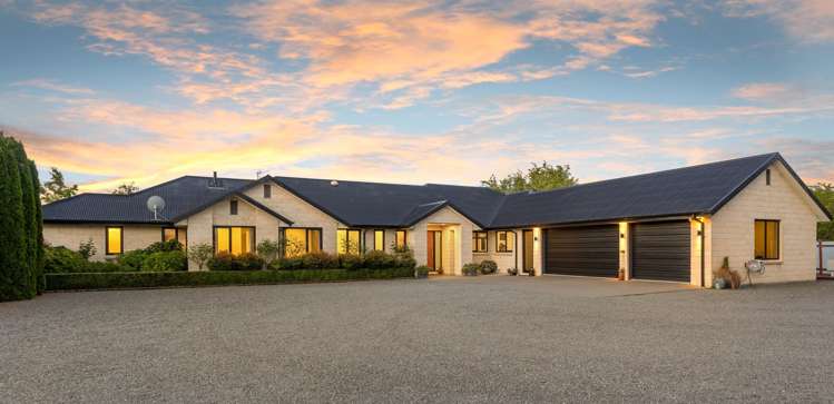 2 Leyland Crescent Swannanoa_20