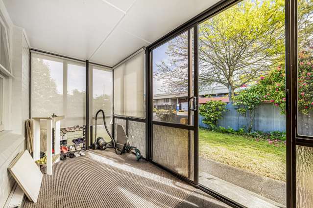 1/66 Division Street Riccarton_2