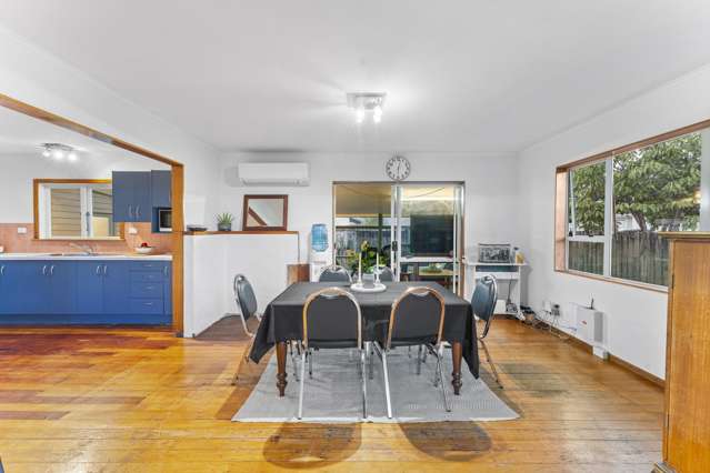 123 Universal Drive Henderson_4