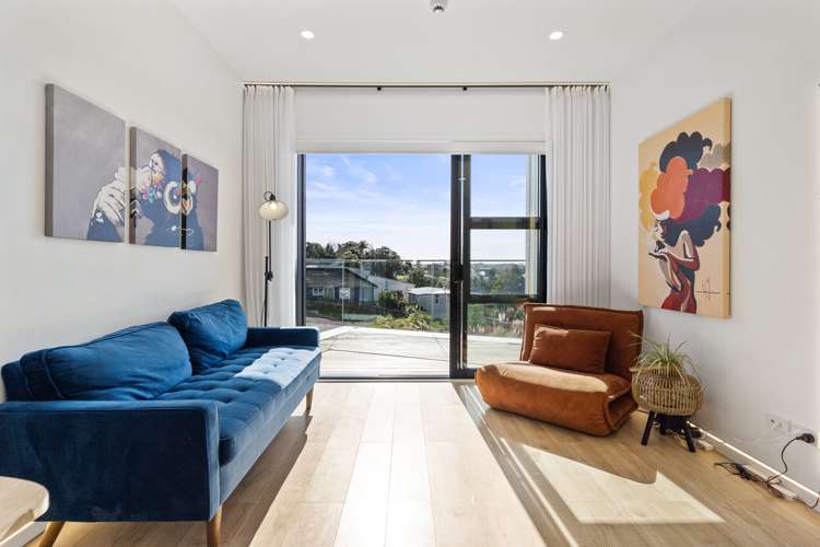 404/553C Glenfield Road_0