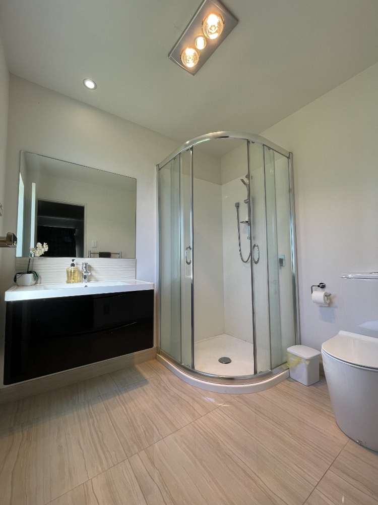 24 Gyle Place Pyes Pa_17