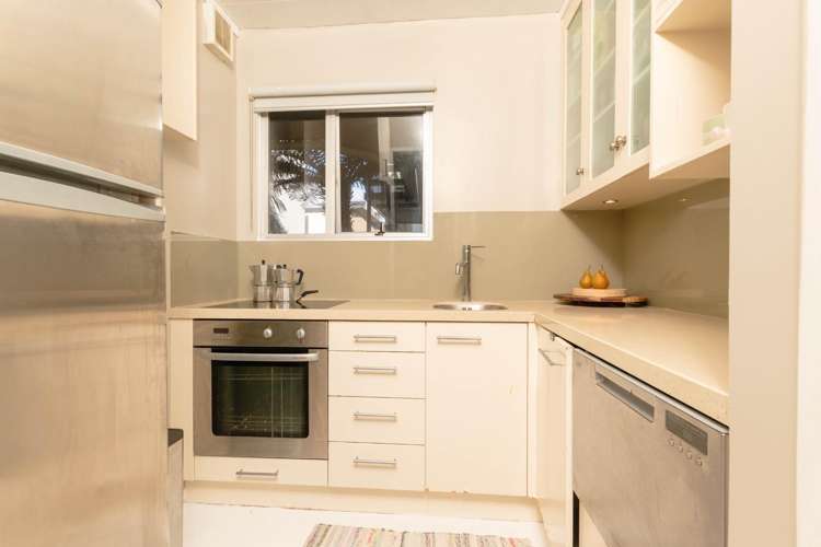 3/24A Hamilton Road 1685_5