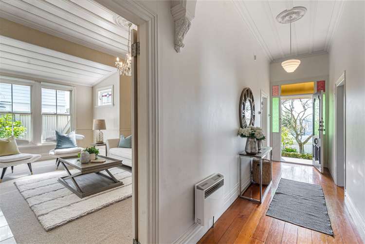 3 Turnbull Road Narrow Neck_14