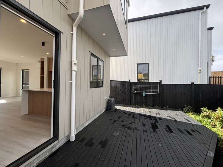 11B Glenfinn Place Massey_16
