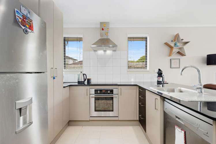 16 The Rise Gulf Harbour_5