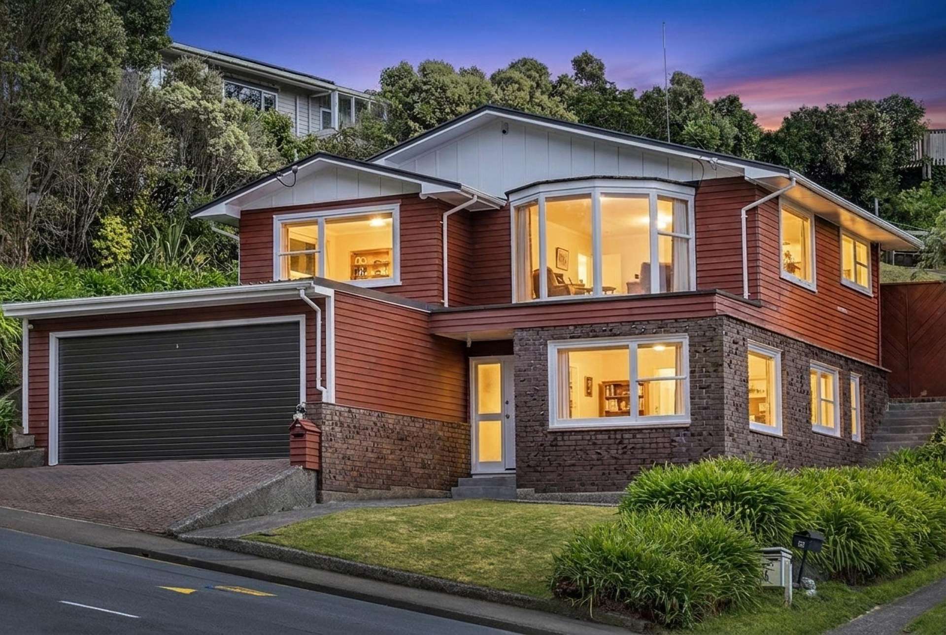98 Severn Street Island Bay_0