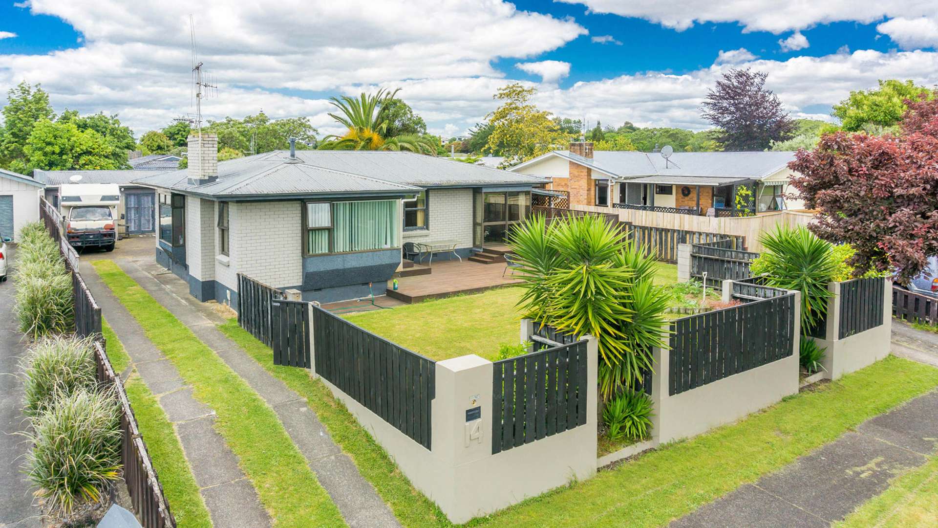 14 Clematis Avenue Pukete_0