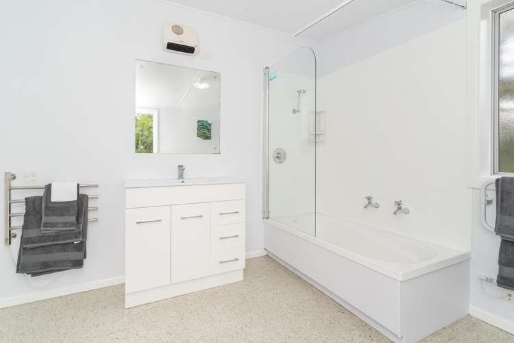 6 North Foreland Street Waihola_14