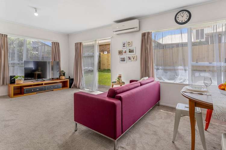 2/5 Newington Road Henderson_5