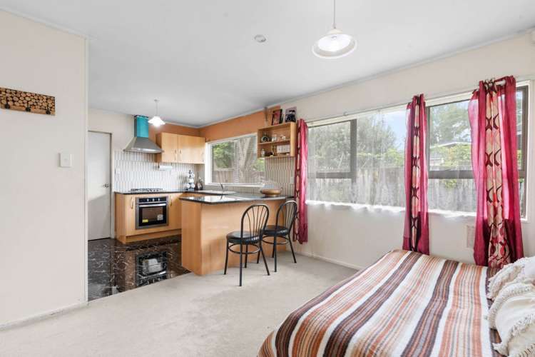 2/9 Sharivari Place Conifer Grove_9