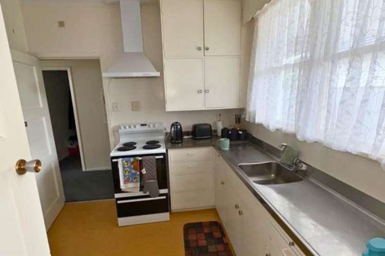 351 Oxford Street 10516_2