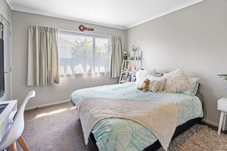 33 Clyde Crescent Roslyn_9