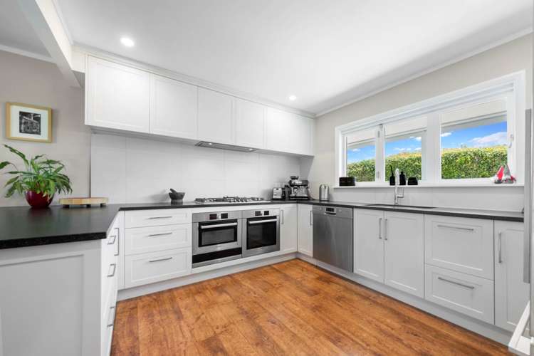 37 Waipuia Place_5