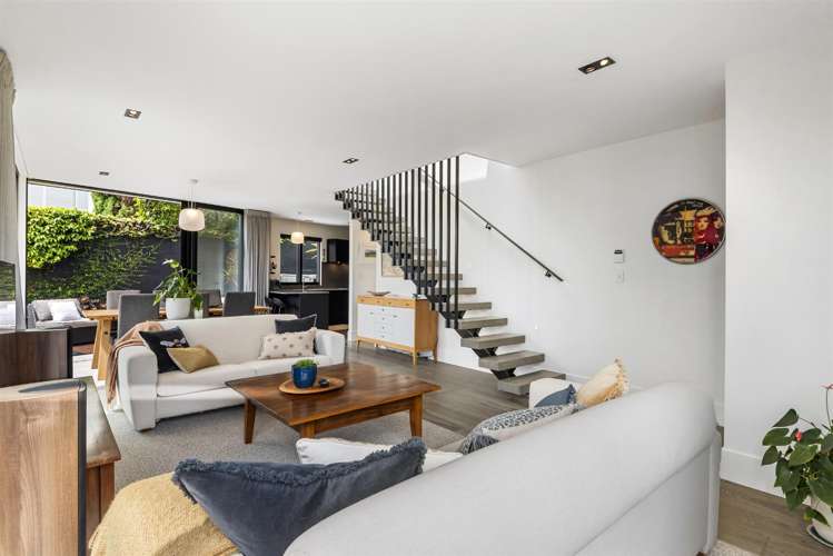 2A Arthur Crescent Takapuna_10