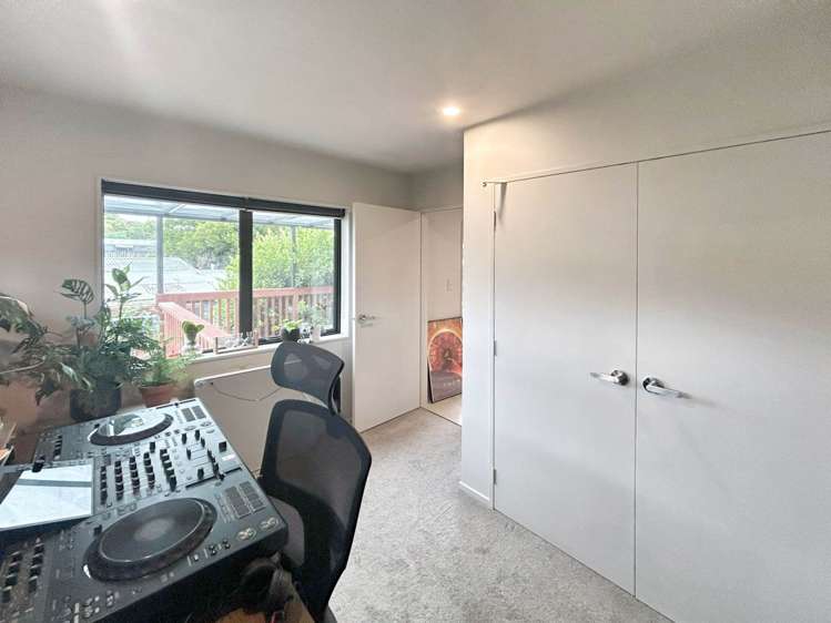 29D Fruitvale Road New Lynn_12