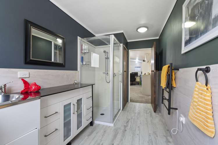 479 Kahuterawa Road Linton_24