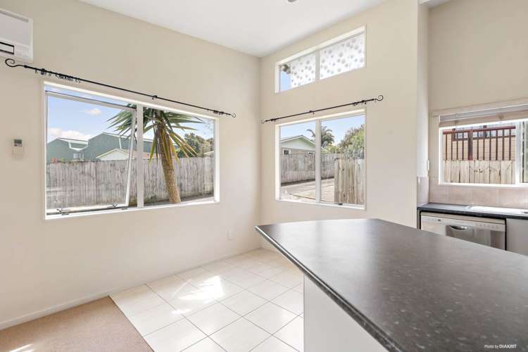 171a Royal Road Massey_8