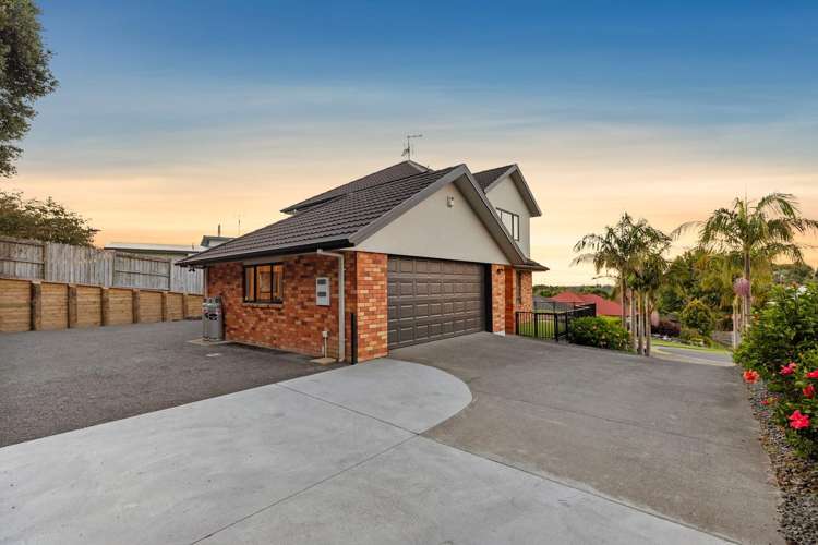 18 Ashgrove Place Ohauiti_26