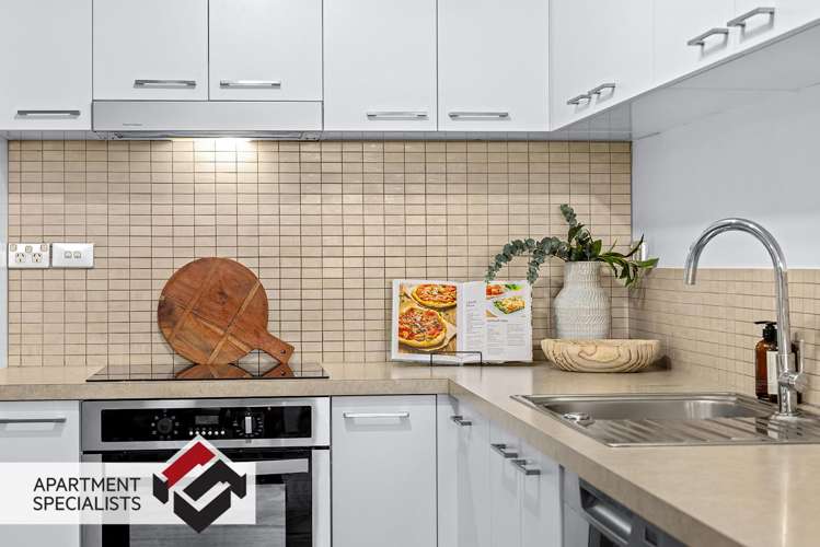 121 Newton Road Eden Terrace_12