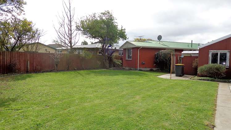 27 Charles Upham Avenue Hillmorton_9