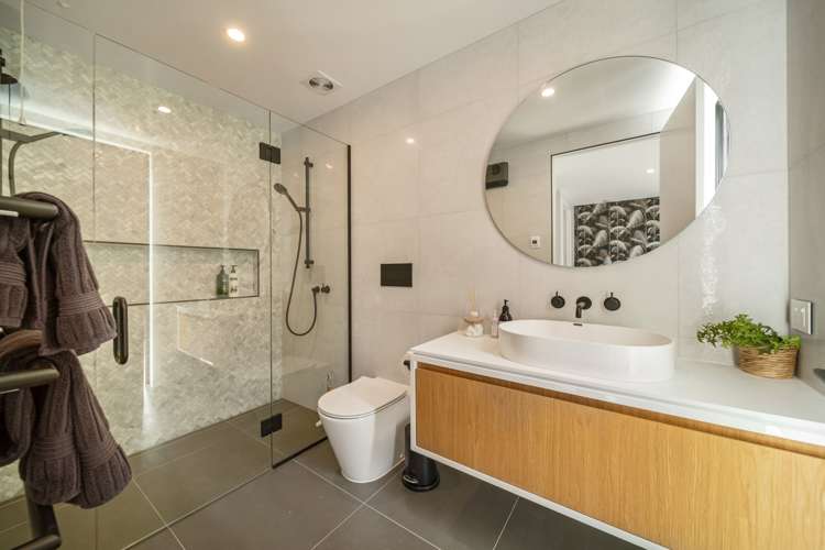 17 Double Cone Road Jacks Point_12