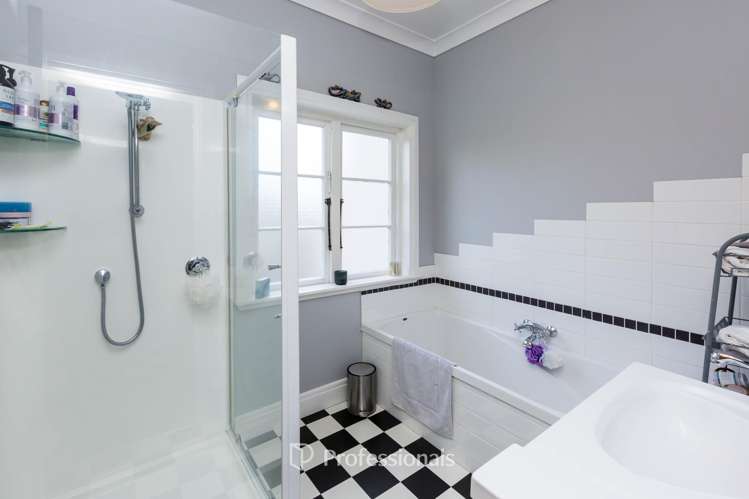 1071 High Street Taita_9