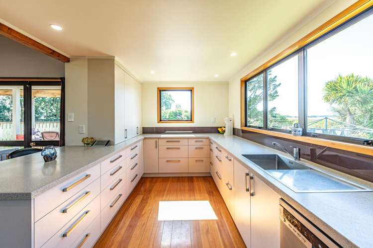 11 Burtts Road Durie Hill_3