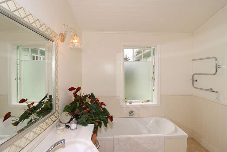 206 Main Street Greytown_17