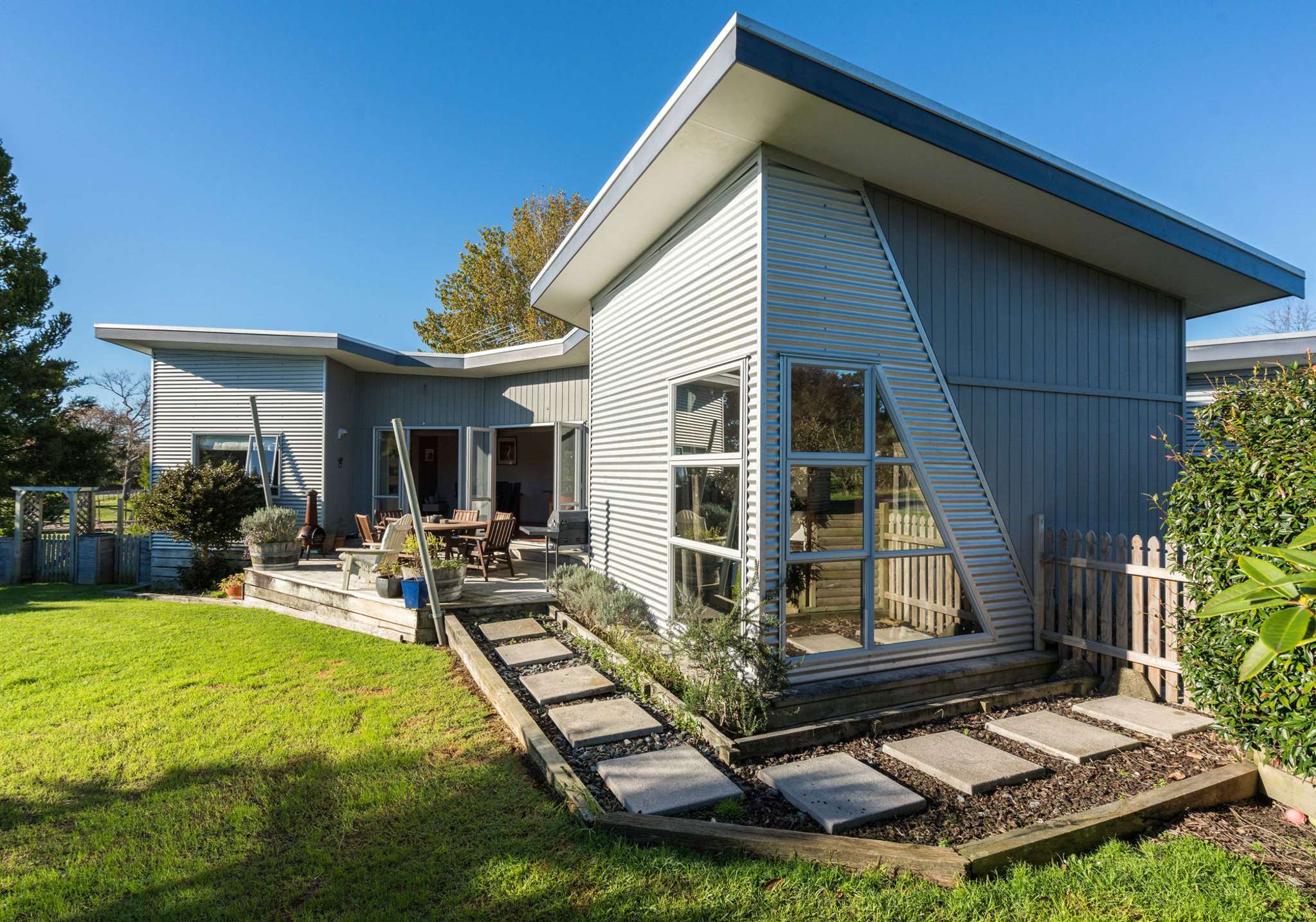 The house that kept Brits' 'crazy' NZ dream alive