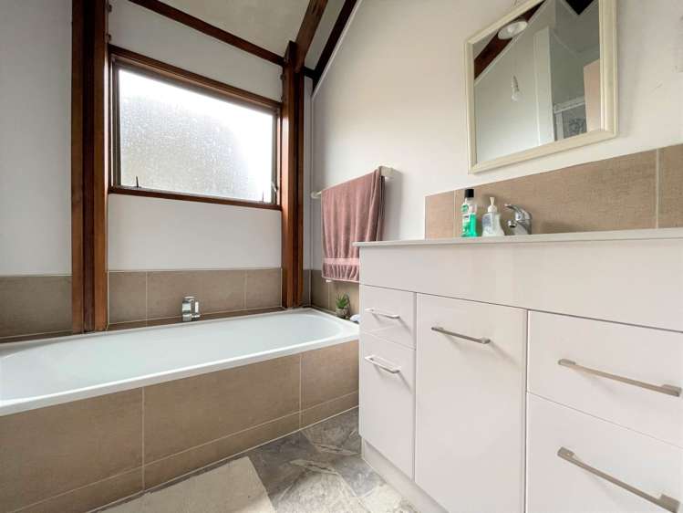 156 Prince Regent Drive Farm Cove_6