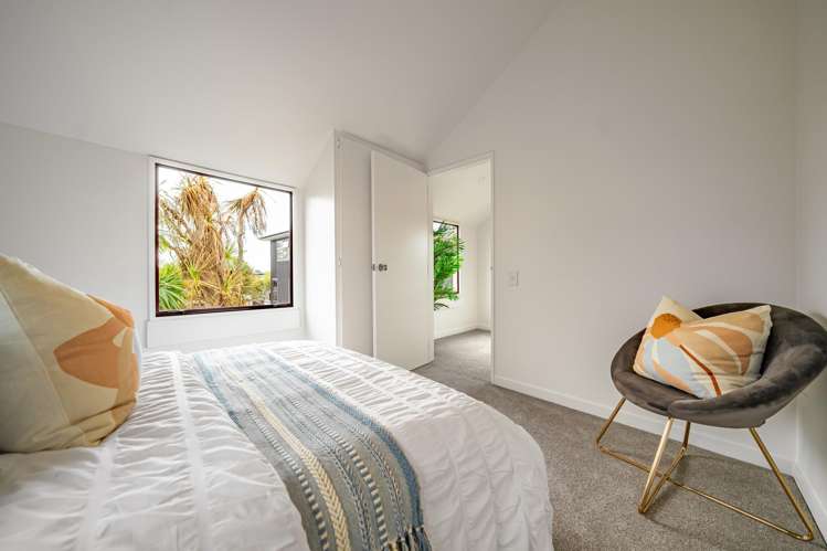 4/16 Derby Street Saint Albans_29