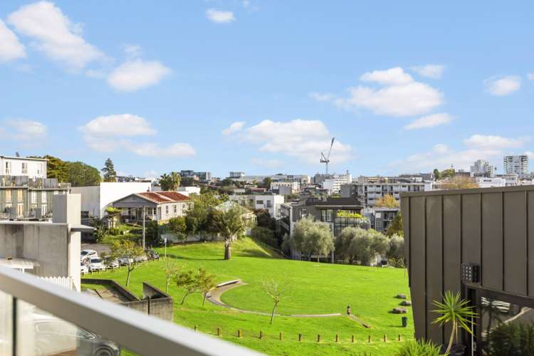 101/15 Rendall Place 10021_13