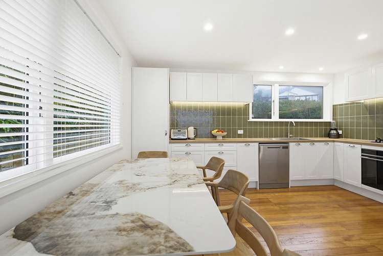 25 Chaffey Crescent Titahi Bay_8